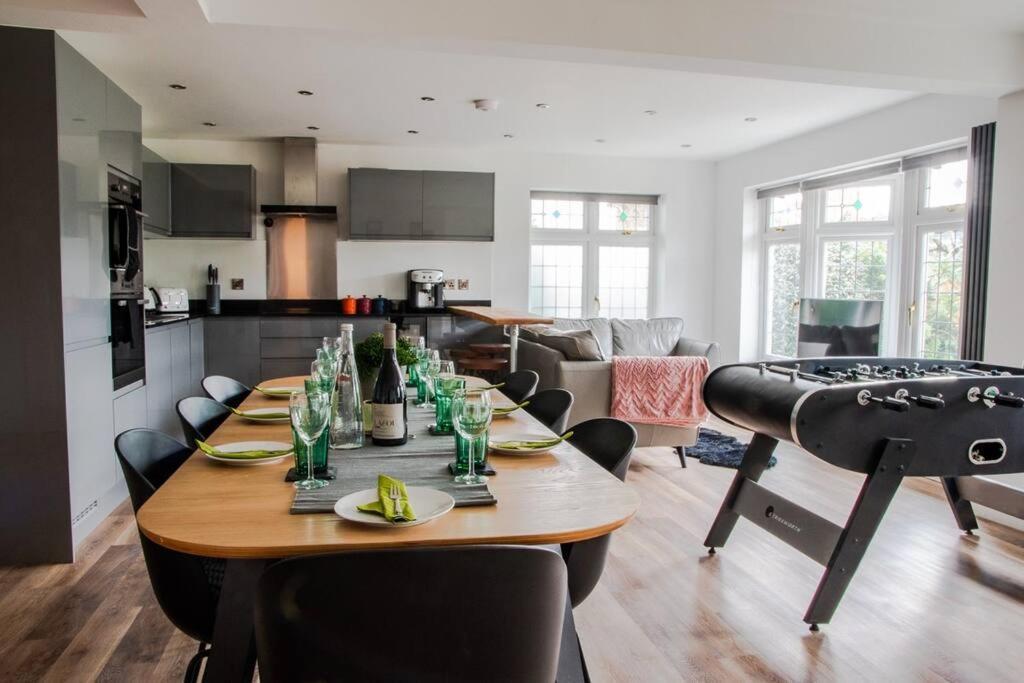 Luxury Central Bmth House With Hot Tub. Stunning! Bournemouth Eksteriør bilde